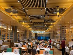 大堂-稻香酒家·34年老字号·港式粤菜(汉街店)