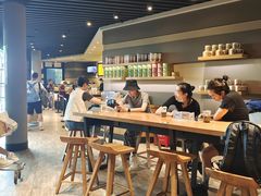 大堂-星巴克(昆明机场III店)