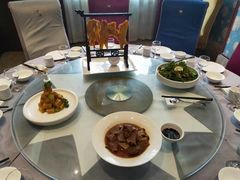 -一家人(凯旋路店)