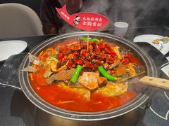 -辣尚瘾·烤鱼·新川菜(牡丹园直营店)
