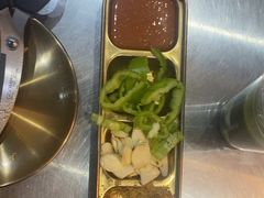 -胡悦里韩式烤肉(芝罘万达广场店)