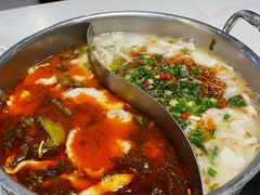 -德林酸菜鱼火锅(南丹店)