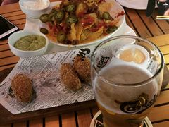 -Hooley's活利仕西餐厅(珠江新城店)