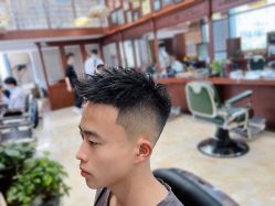 -尼特斯男士发型馆