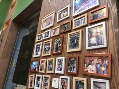 -香巴拉云南餐厅(华莱坞店)