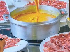-荣叔港式沙嗲牛肉火锅(正佳潮流店)