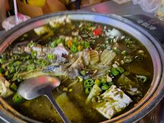 -令狐冲·炭烤活鱼(宝龙店)