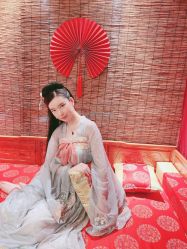 -汉仪华裳汉服馆(打浦桥店)