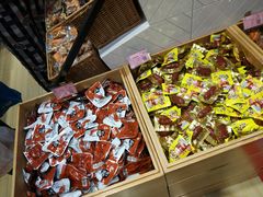 -来伊份1038(新村路三店)