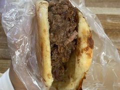 黄老太牛肉烧饼-老西关黄老太牛肉烧饼