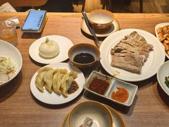 -贯贯吉·清真餐厅(浙江中路店)