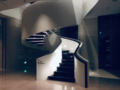 -瑰丽酒店·海吧·天际下午茶·现场DJ·天台酒吧