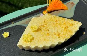 Osmanthus Fan Cheese Cake