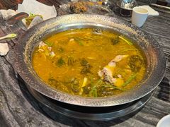-老船舫·现做活鲜鱼馆(东郊记忆店)
