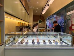 面包甜点陈列柜-chuchulab日式短蛋糕(粤海天地店)