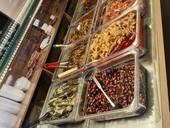 自助取餐区-聚合鑫东北熏酱熟食麻辣面(长阳店)