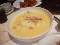 -港丽餐厅(高德置地店)