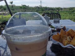 -侯臣咖啡文化村