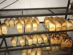 -秀云俄罗斯列巴屋(军星小区店)