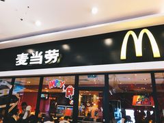 门面-麦当劳(龙之梦购物中心店)