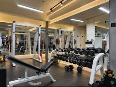 -GYMPLUS私教健身会馆(大悦城店)