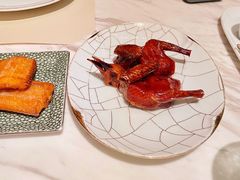 脆皮妙龄鸽-新荣记(新源南路店)