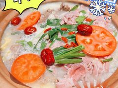 -聚汇三少·龙虾·中餐厅(莫邪路新天地店)