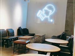 大堂-喜茶(深圳东门1234店)