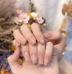 -兔猫ToMoreNails美甲美睫