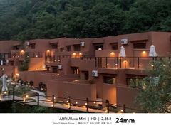 -泰莲庭·溪畔餐厅(雁栖湖店)