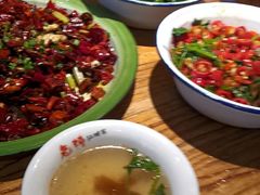 -兔槽江湖菜·重庆璧山兔(水围店)