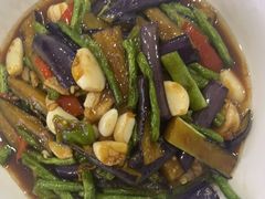 -香山湖渔家大院