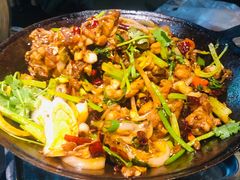 -西街夜油条·麻团包乌饭