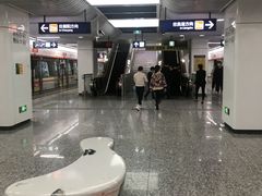 -闸弄口(地铁站)