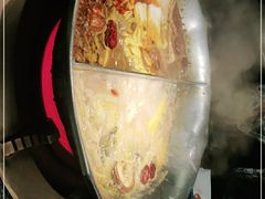 -湊湊火锅·茶憩(打浦桥日月光店)