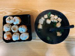 -香山胡记吴江路生煎(灵山路店)