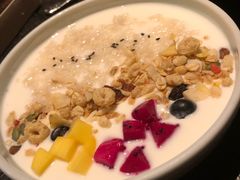 米釀鲜果酸奶-丝路金桃·新疆菜(徐汇店)
