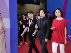 -上海跨国采购会展中心