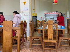 大堂-佘记全家福芋儿鸡(向阳街总店)