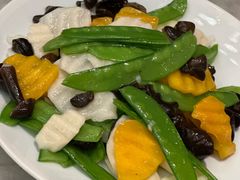 -雀蓝川菜(奥体广场店)