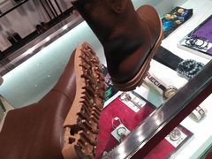-Gucci(首创奥特莱斯店)