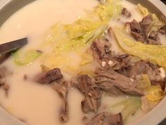 鸭架豆腐汤-金鸭季·北京烤鸭(深业上城店)