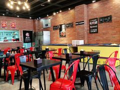 大堂-老啪叽串炒饭(铁百店)