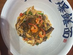 -李犟大爆鳝面·手工蟹黄包(湖滨西湖店)