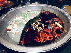 -宽板凳老灶火锅(南礼士路店)