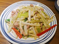 韭肉穿肠过-二孃鸡爪爪(东风路总店)