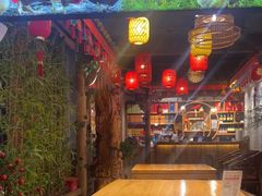-头上红煨盐鸡·非遗院子餐厅