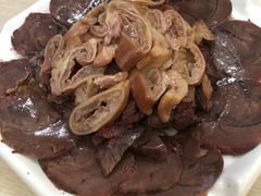 驴肉拼盘-闫家驴肉老店(华电一校店)