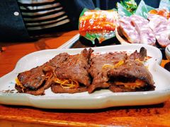 -肉魁屋·烧肉·烧鸟·酒场(高新店)