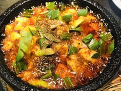 -万重锦·人文川菜馆(骡马市店)